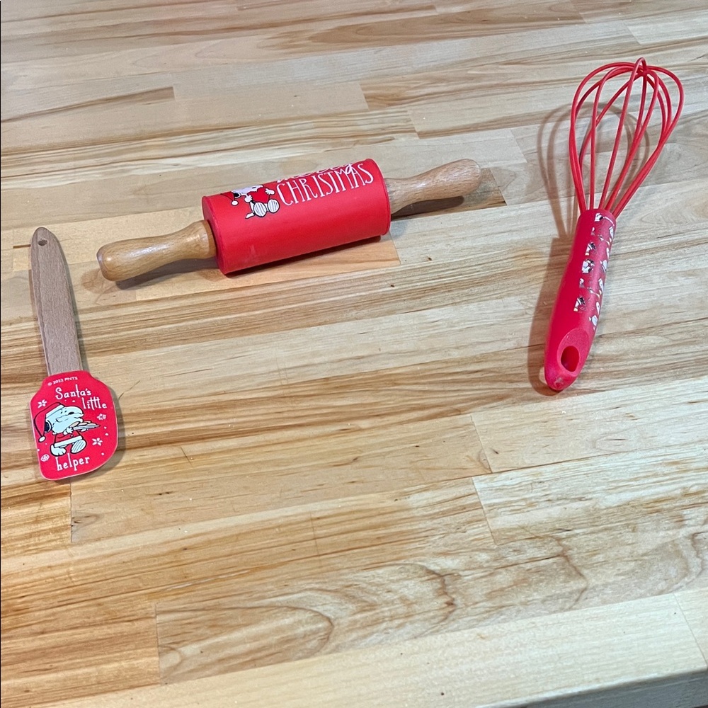 Christmas Baking Utensil Set - Red